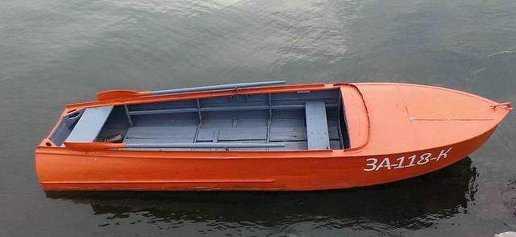 Моторная лодка Казанка 1