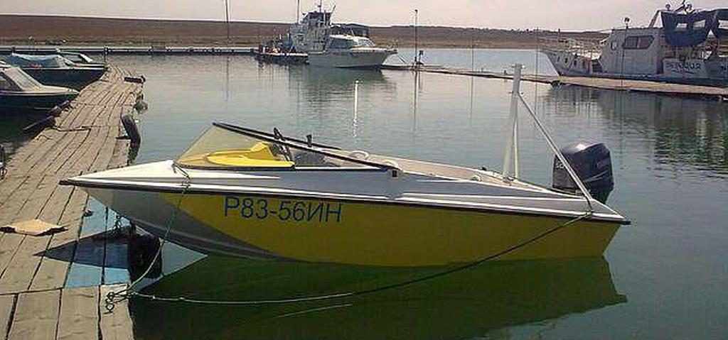 Лодка Радуга-420