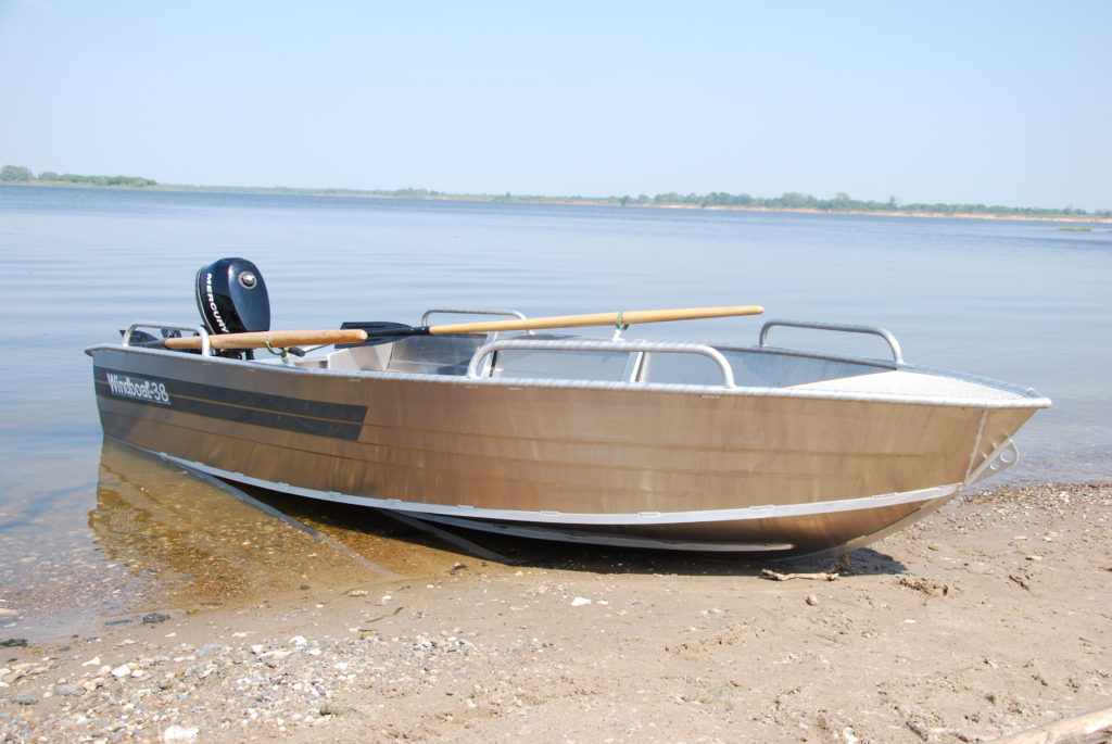 Лодка Windboat