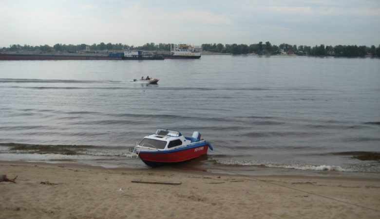 лодка Москва 2