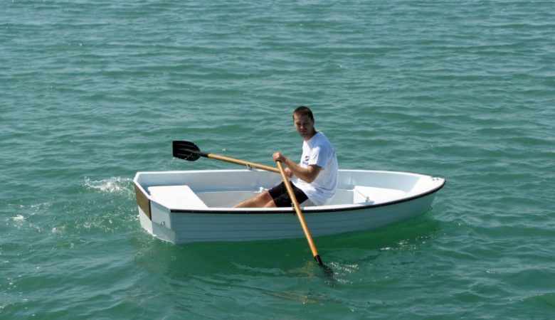 Лодка Ерш пластиковая