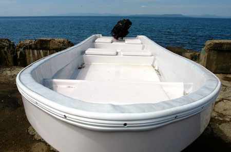 Кокпит лодки «Бриз 18 П»
